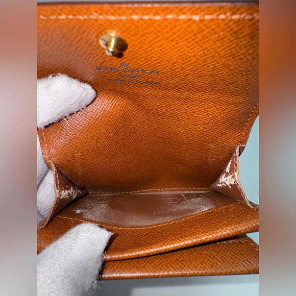 Louis Vuitton Porte Monnaie Coin Purse - Picture 8 of 11